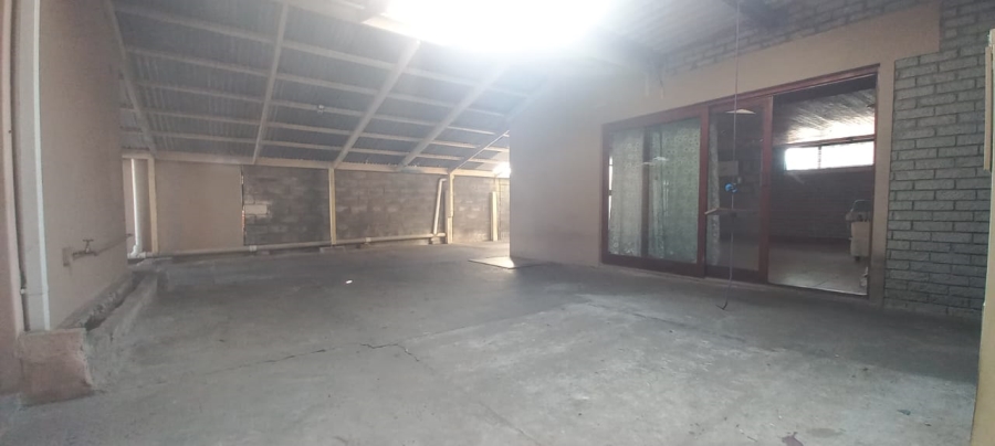 4 Bedroom Property for Sale in Retreat Western Cape